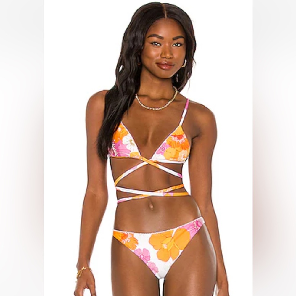Agua Bendita Romy Bikini Top in White Funky Blooms